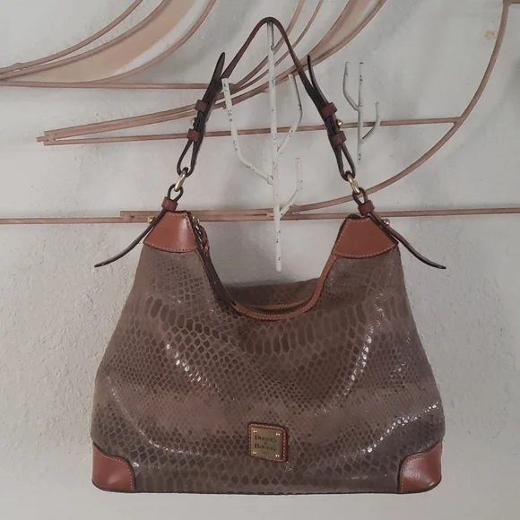 Dooney & Bourke Olive Green Snake Embossed Erica Large Shoulder Bag Purse - Picture 1 of 14